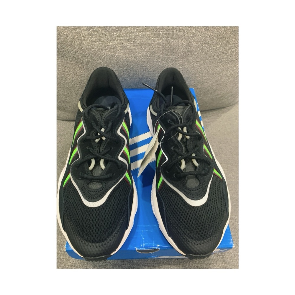 Men’s Ozweego - Picture 3 of 6